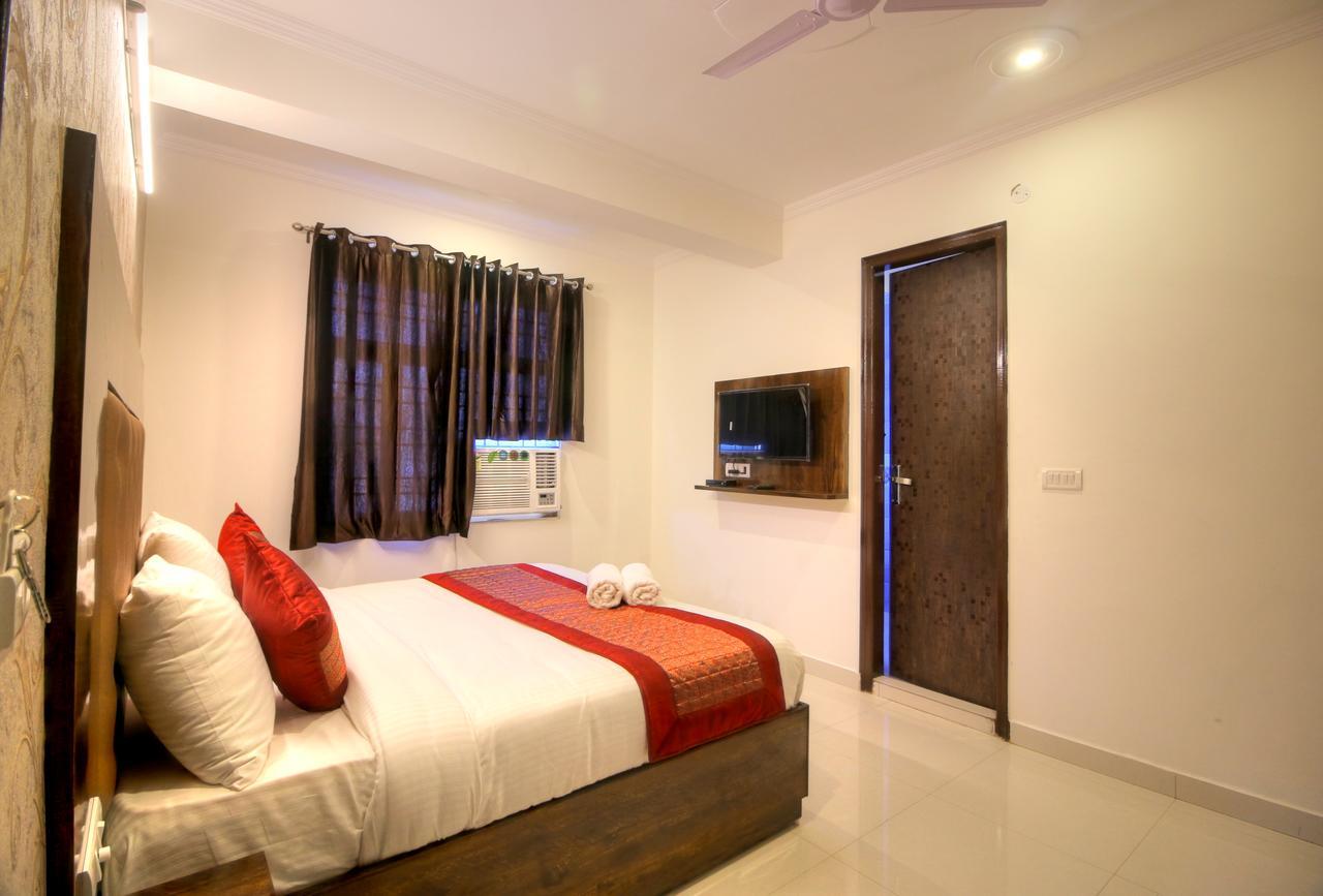 Airport Hotel Ark Of Avalon New Delhi Exterior photo